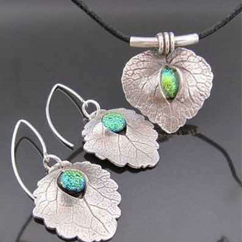 Wholesale Statemente Green Turquoise Metal Earrings